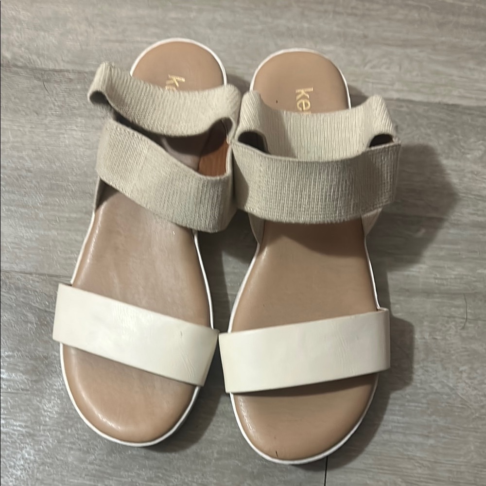 Women's Beige Sandals